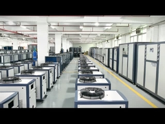 Большая выставка на производственной мастерской холодильников